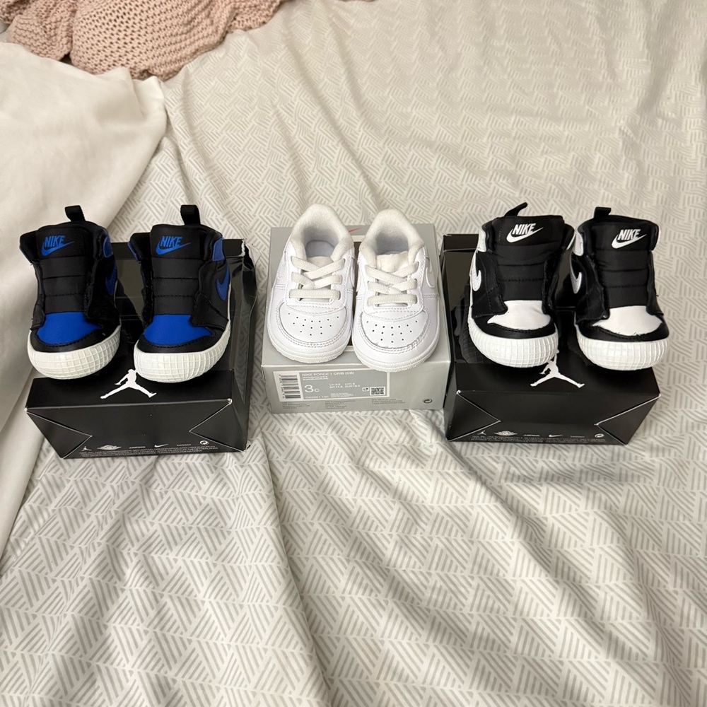 Nike Kids Shoes - Black, Blue, and White